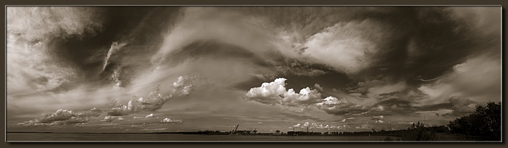 photo "Skies (2-9)" tags: landscape, clouds