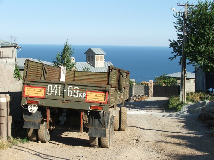 фото "The Old Truck in the Hot Air" метки: пейзаж, лето