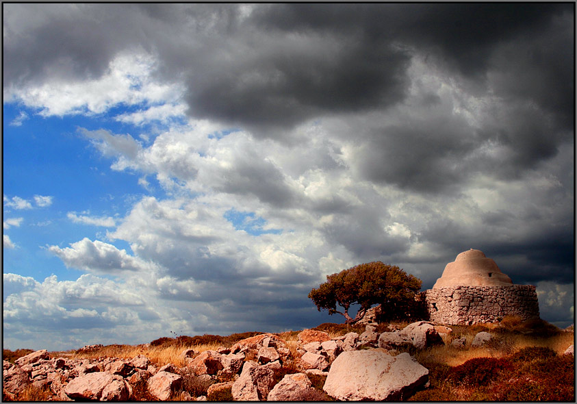 photo "After a century the century is carried away with c" tags: landscape, architecture, clouds