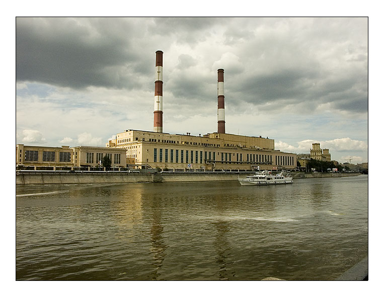 photo "Sketches of Moscow N7 - Fabrique of Heat" tags: architecture, landscape, water