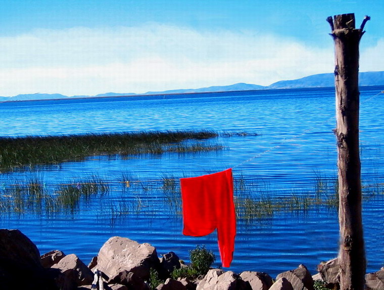photo "Rembrandt's Red Dot" tags: travel, South America