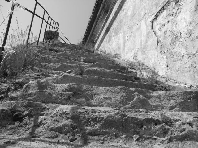 photo "Staircase in the sky..." tags: black&white, landscape, 