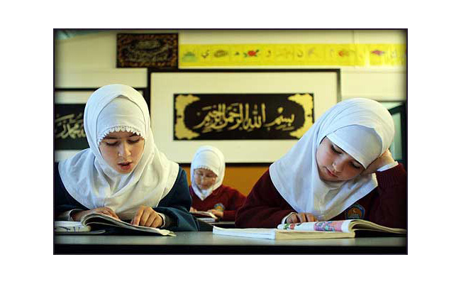 photo "middle (east) school" tags: travel, portrait, Asia, children