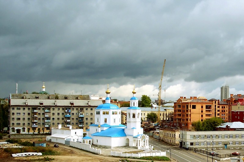 photo "Among city vanity" tags: architecture, landscape, 