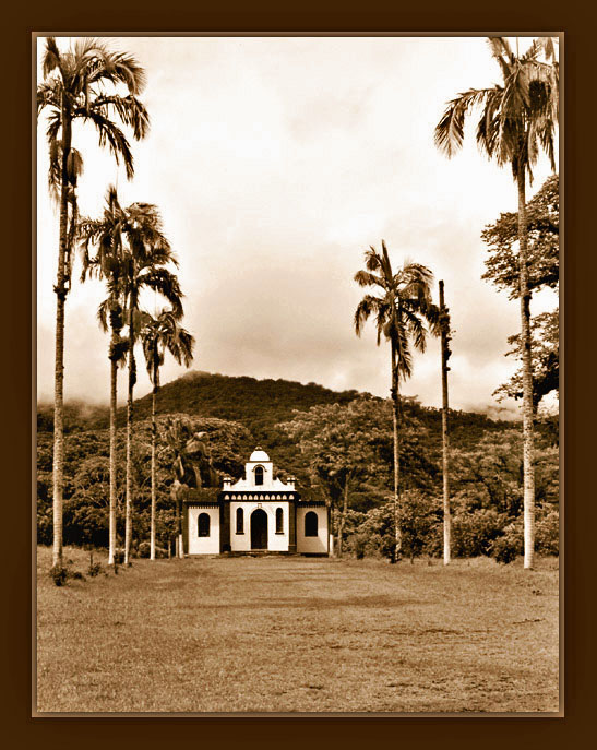 photo "Old chapel" tags: landscape, black&white, 