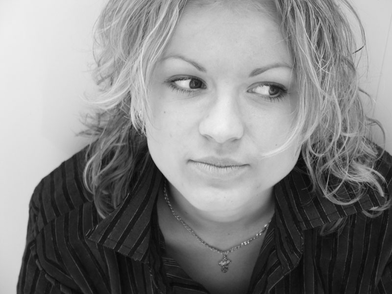 photo "Vika" tags: black&white, portrait, woman