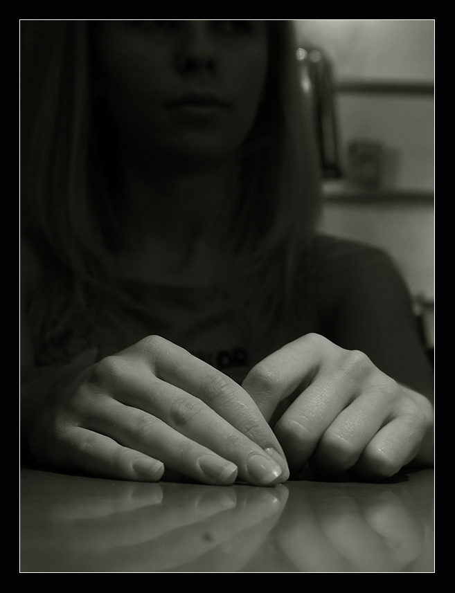 photo "Hands" tags: genre, portrait, woman