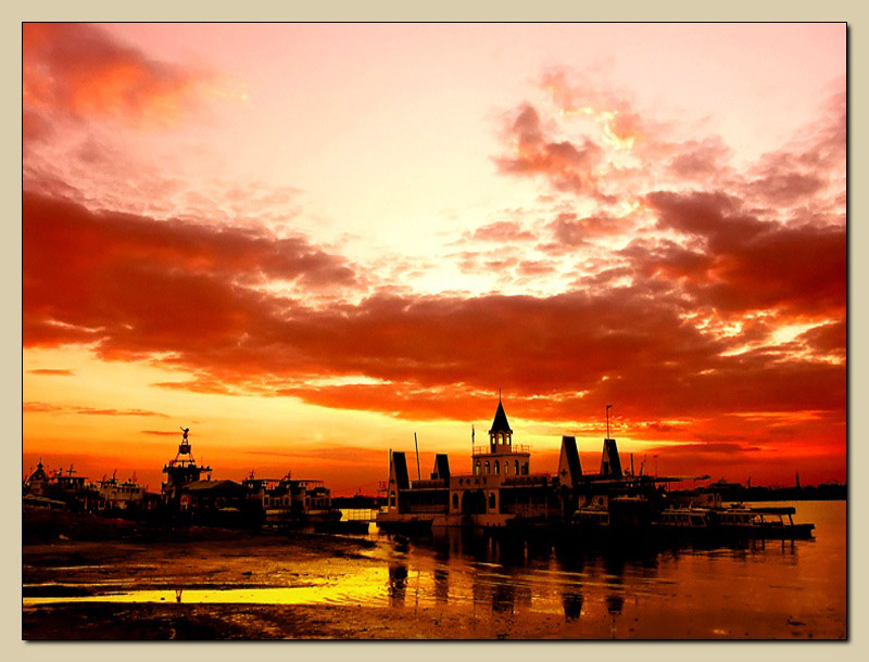 фото "wharf in the evening" метки: пейзаж, закат