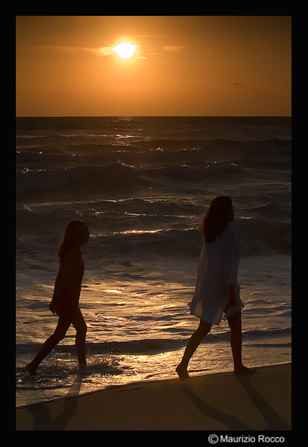photo "Walking at sunset." tags: misc., 