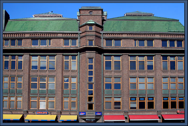 photo "Colored city. Helsinki I" tags: architecture, travel, landscape, Europe