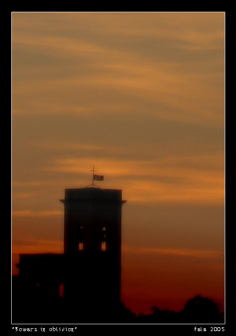 photo "Towers in oblivion" tags: landscape, architecture, sunset