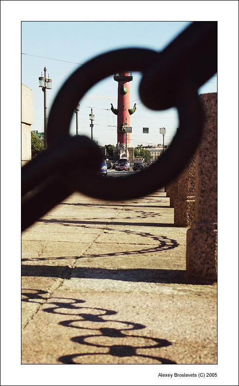 photo "Spying upon Rastralnaya column" tags: architecture, landscape, 