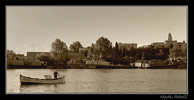 photo "***" tags: landscape, black&white, water