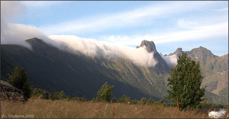 photo "So falls begin:)" tags: landscape, clouds, mountains