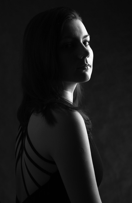 photo "Untitled photo" tags: portrait, black&white, woman