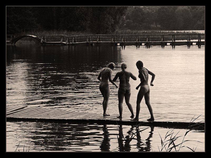 photo "Last day of summer." tags: genre, black&white, 