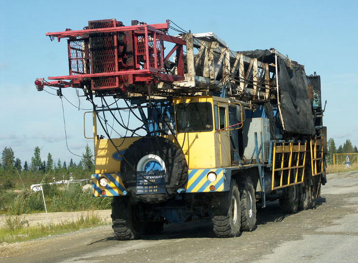 photo "On the oilfield" tags: technics, 