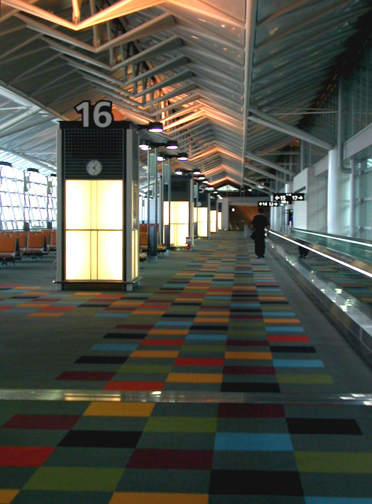 photo "don't miss your flight" tags: architecture, travel, landscape, 