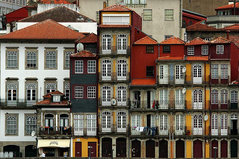 photo "Ribeiro do Porto" tags: travel, architecture, landscape, Europe