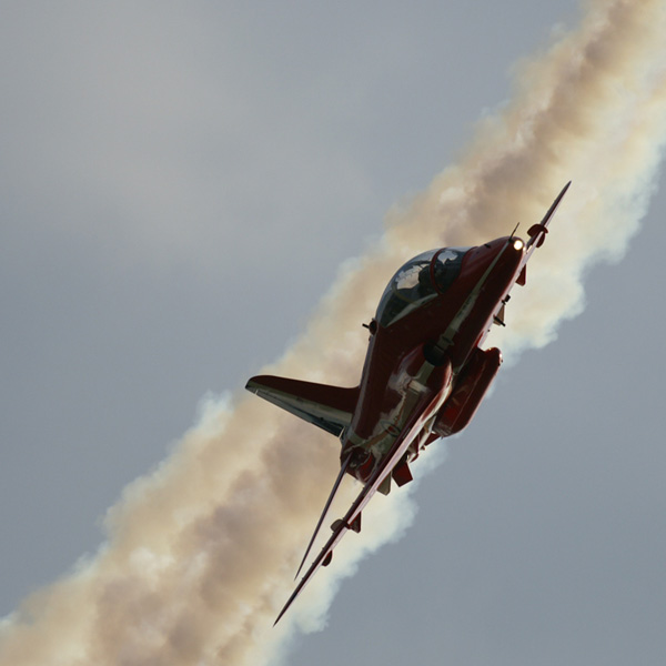 photo "red arrow" tags: technics, 