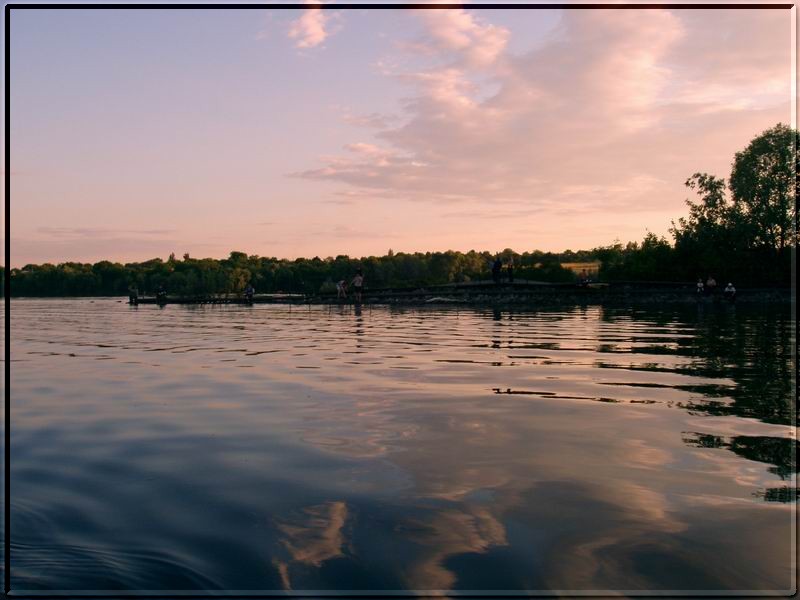 photo "Gently pink clouds" tags: landscape, water