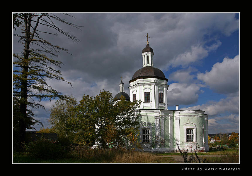 photo "Troitskaya church" tags: architecture, landscape, clouds