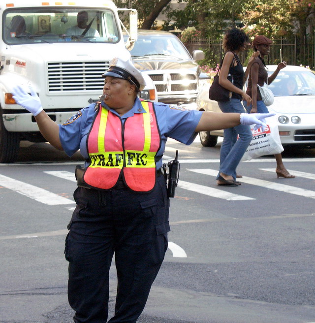 photo "Traffic-girl" tags: reporting, genre, 