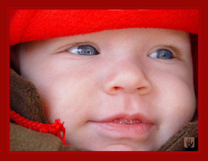 photo "Red Cap" tags: portrait, misc., children