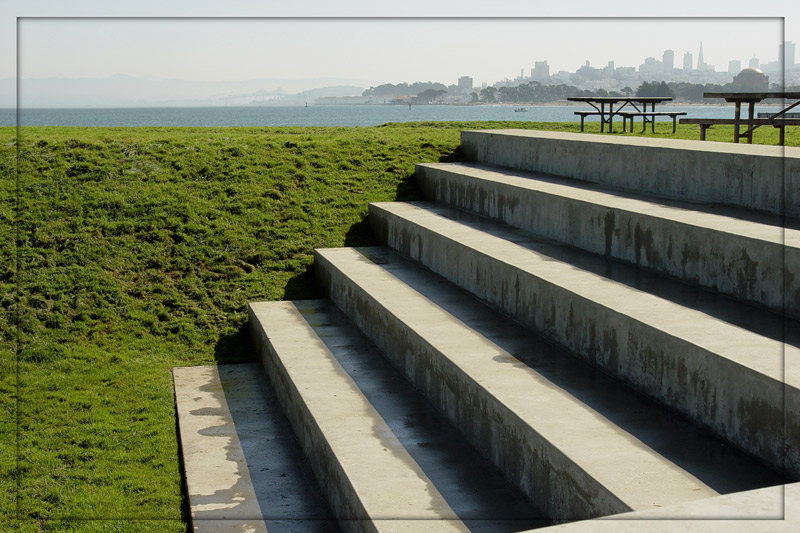 photo "Steps to a Big City" tags: architecture, travel, landscape, North America