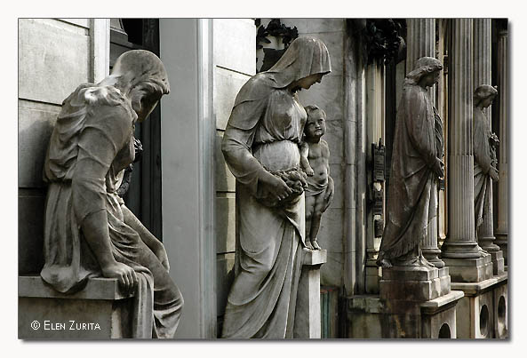 photo "Angels" tags: travel, architecture, landscape, South America