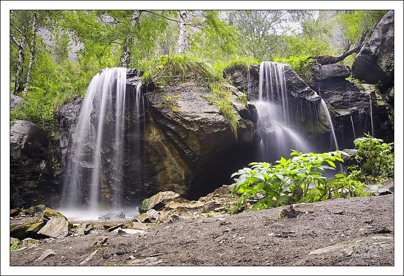 photo "waterfall" tags: landscape, forest, water