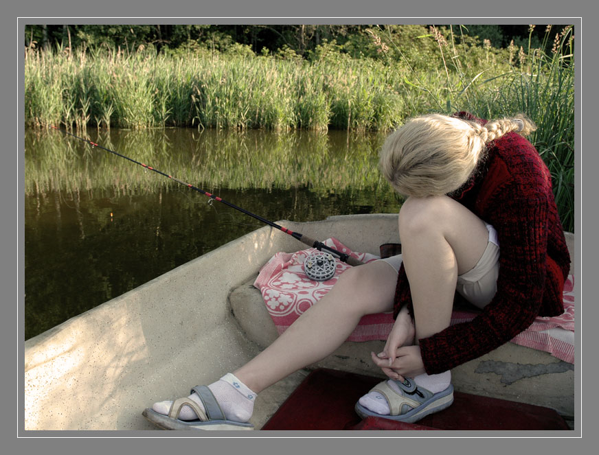 photo "Blondes on fishing" tags: genre, 