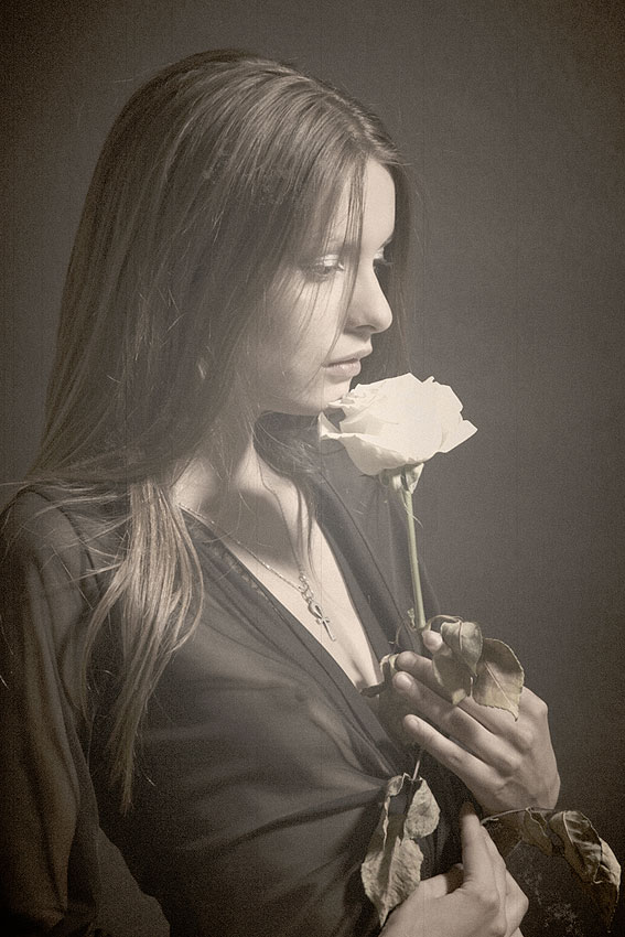 photo "ROSE" tags: portrait, black&white, woman