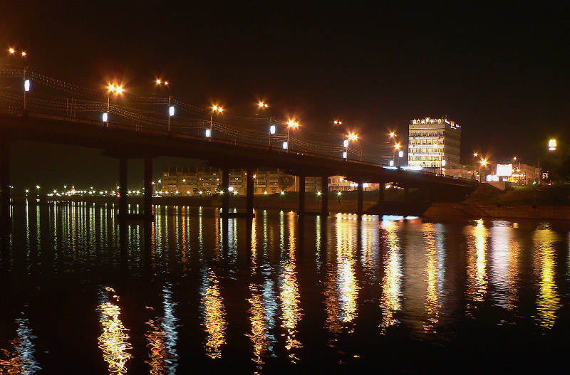 photo "Moscow bridge" tags: travel, architecture, landscape, Europe