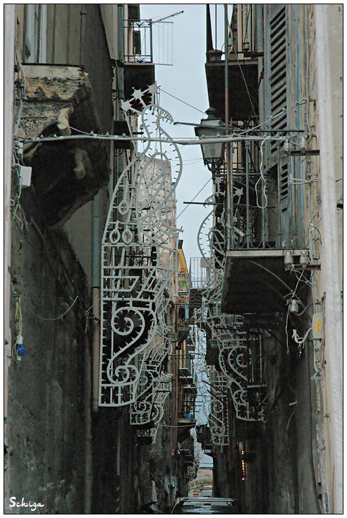 photo "Sicily, Palermo, Streets... Houses" tags: travel, Europe