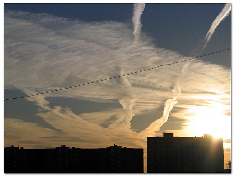 photo "Crossings" tags: landscape, clouds, sunset