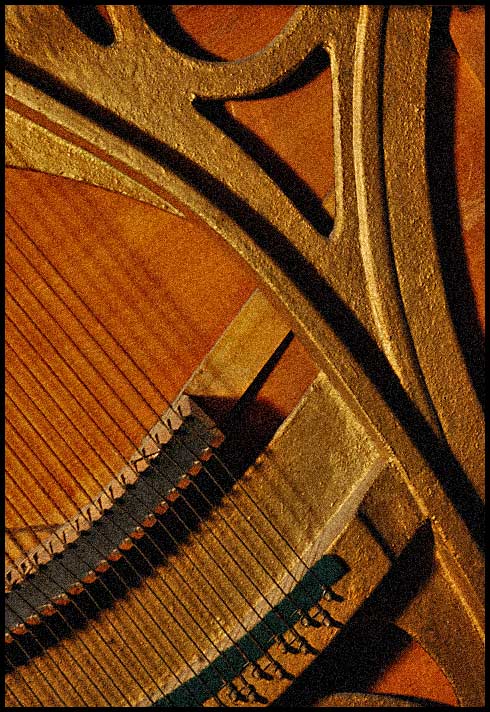 photo "Th piano inernals" tags: abstract, misc., 