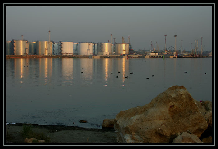 photo "Industrial reflections" tags: landscape, sunset, water