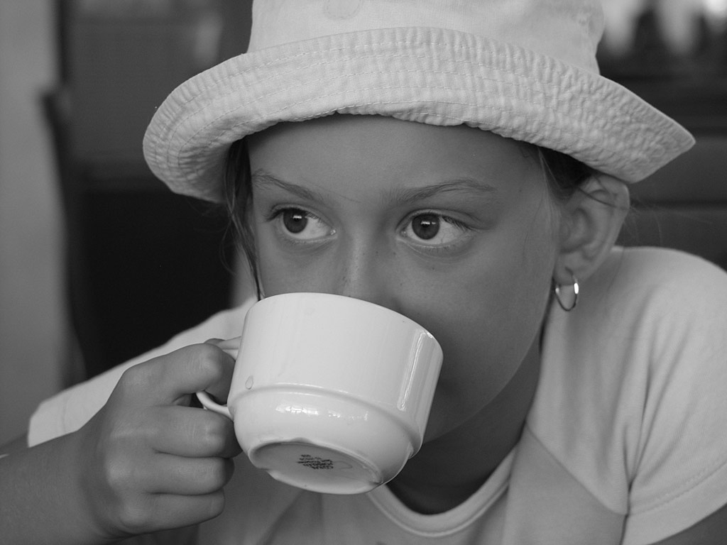 photo "NESCAFE" tags: portrait, black&white, children