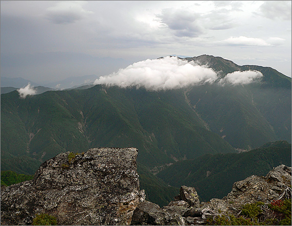 photo "the cloud" tags: landscape, mountains