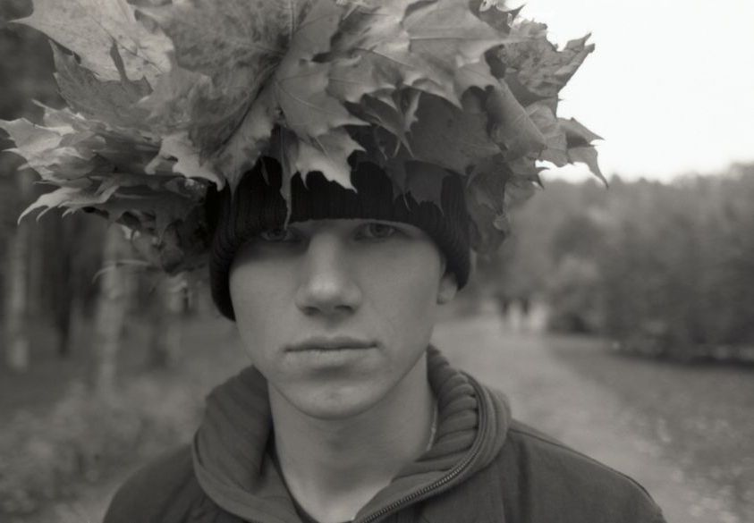 photo "Autumn messenger" tags: black&white, portrait, man