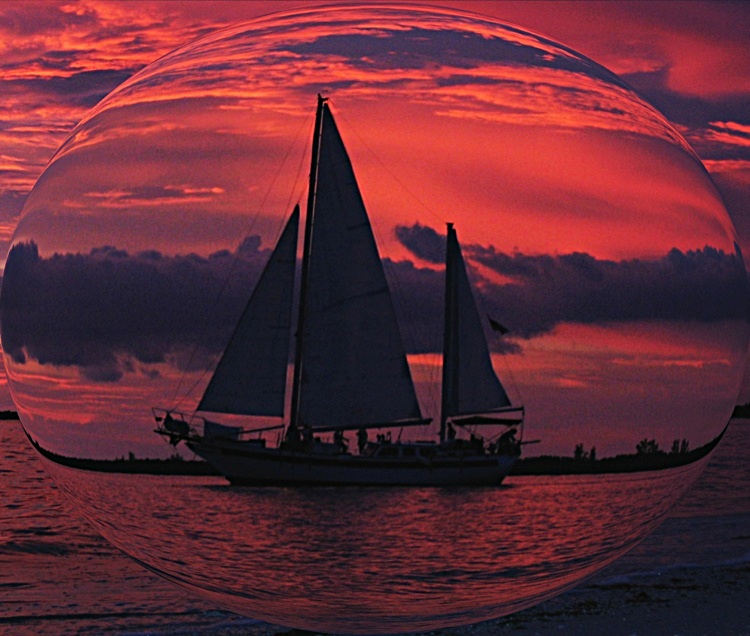 photo "Sailboat In A Bubble" tags: landscape, sunset