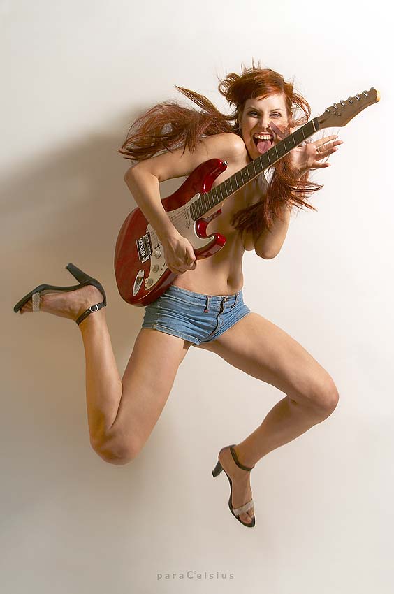photo "Rock'n'Roll is ALIVE" tags: portrait, genre, woman