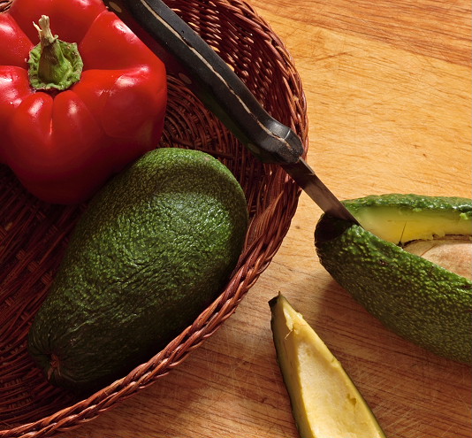 photo "About an avocado" tags: still life, 