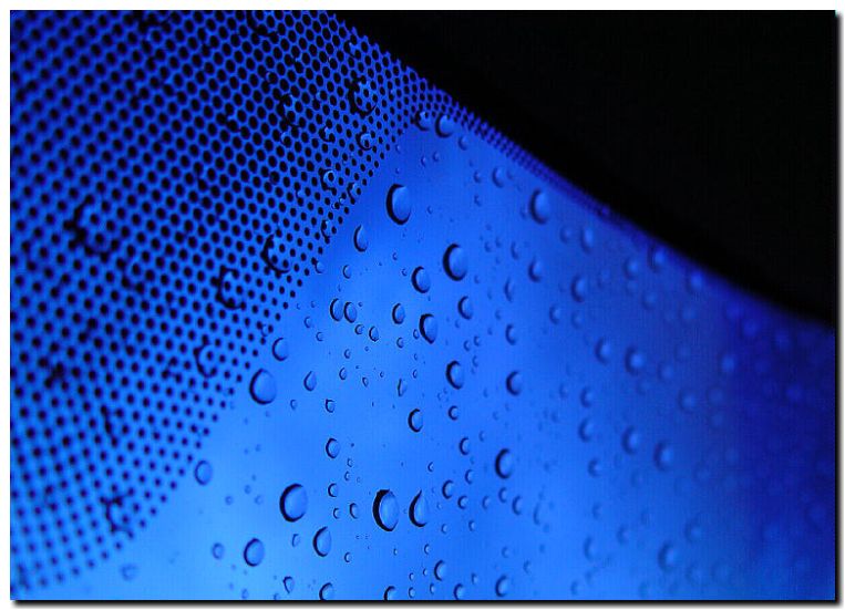 photo "Raindrops In Blue" tags: abstract, macro and close-up, 