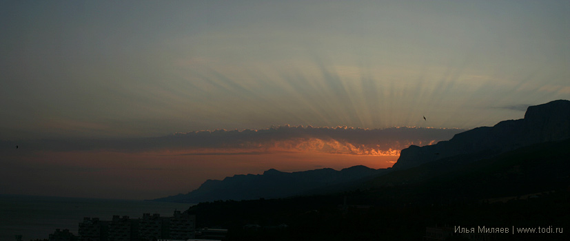 photo "Decline. A panorama. The Crimean report 2005 №0314" tags: landscape, mountains, sunset