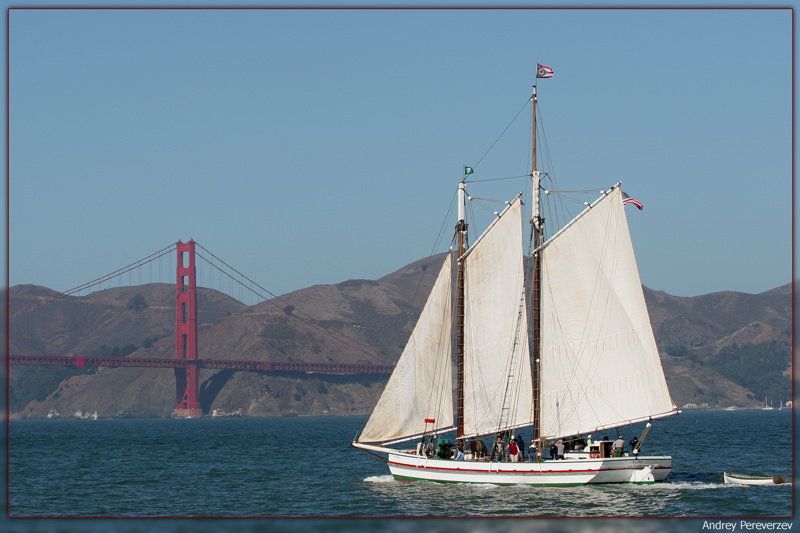 photo "Sailing Out" tags: travel, landscape, North America, water