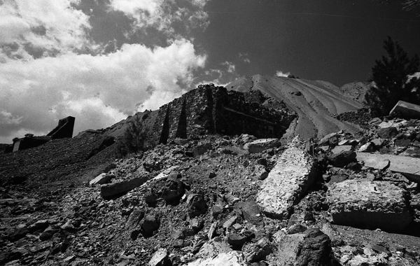 photo "Asvestos Mine" tags: landscape, mountains