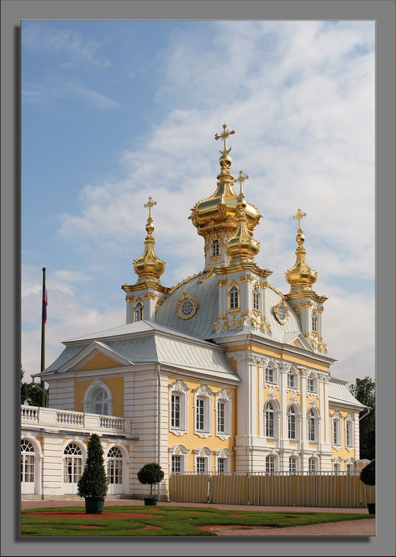 фото "Золотые купола (Петродворец)" метки: архитектура, путешествия, пейзаж, Европа