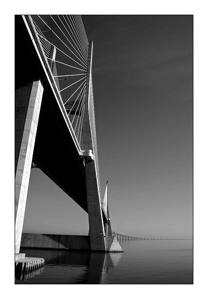 photo "Bridge" tags: architecture, black&white, landscape, 